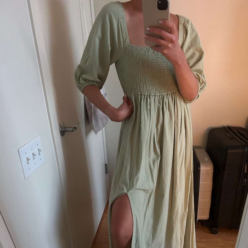 Nasty Gal Green maxi dress 4